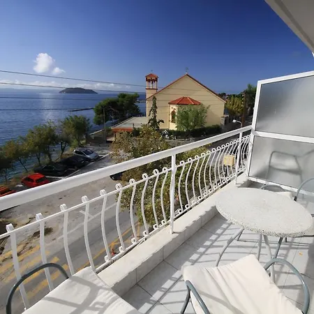 Dire Hotel apartamentowy *